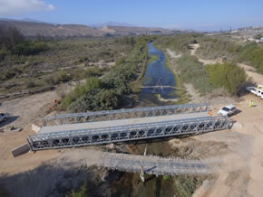 MOP instaló puente mecano en el sector de los Loros en Freirina