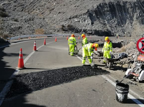 MOP Atacama realiza trabajos de prevención en camino afectado por agrietamientos